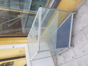 Glasmonter för att exponera exklusiva varor